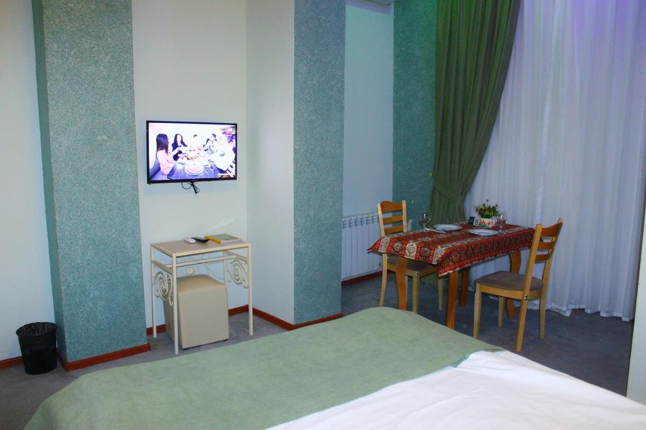 Antique Palace Baku Hotel Buitenkant foto