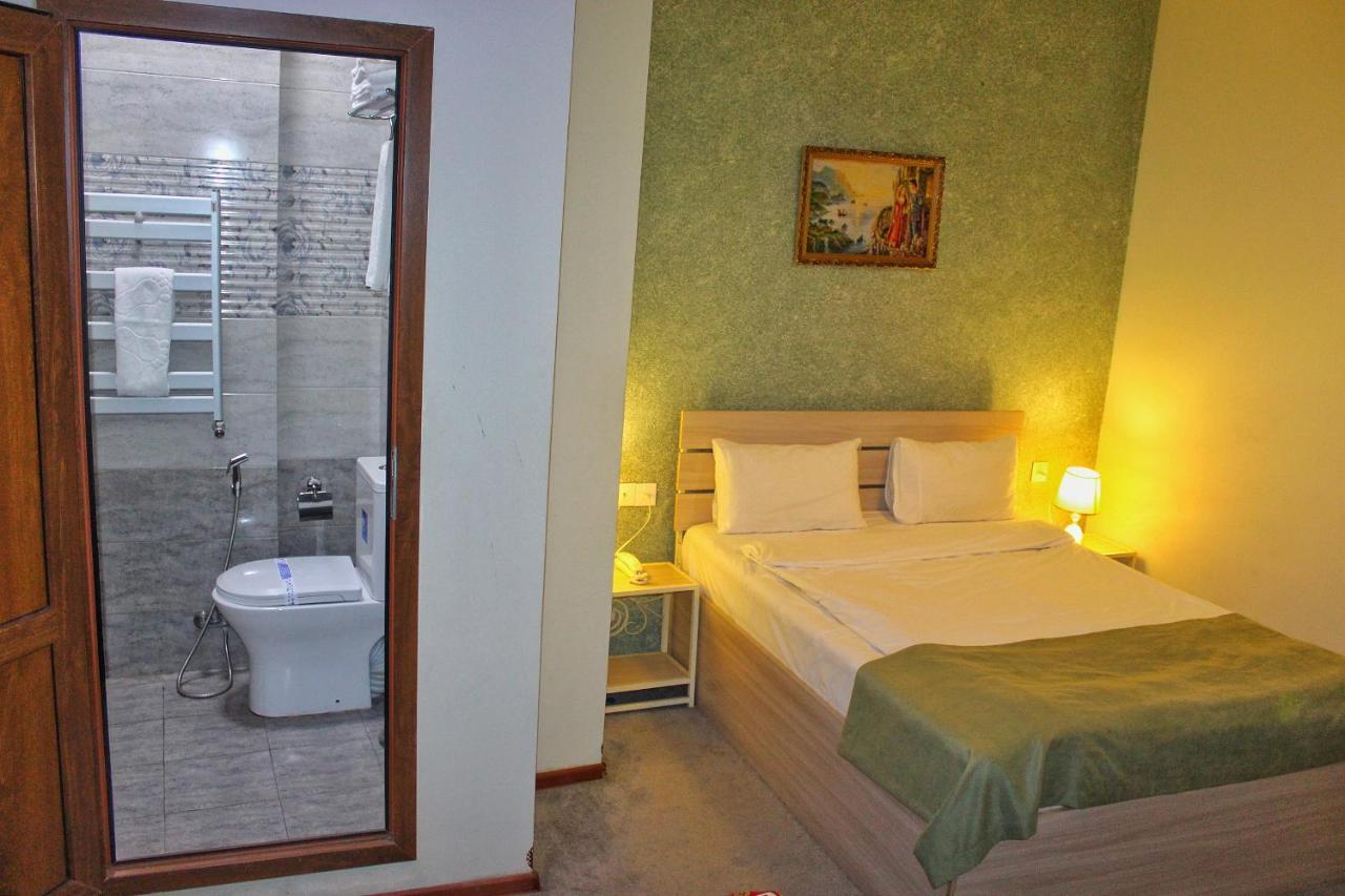 Antique Palace Baku Hotel Buitenkant foto